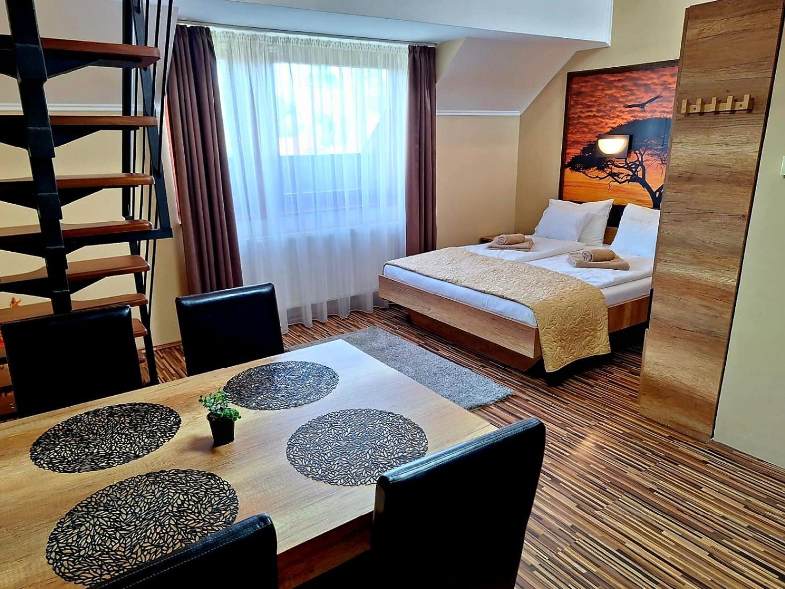 Angyal Apartman Jula Exterior foto