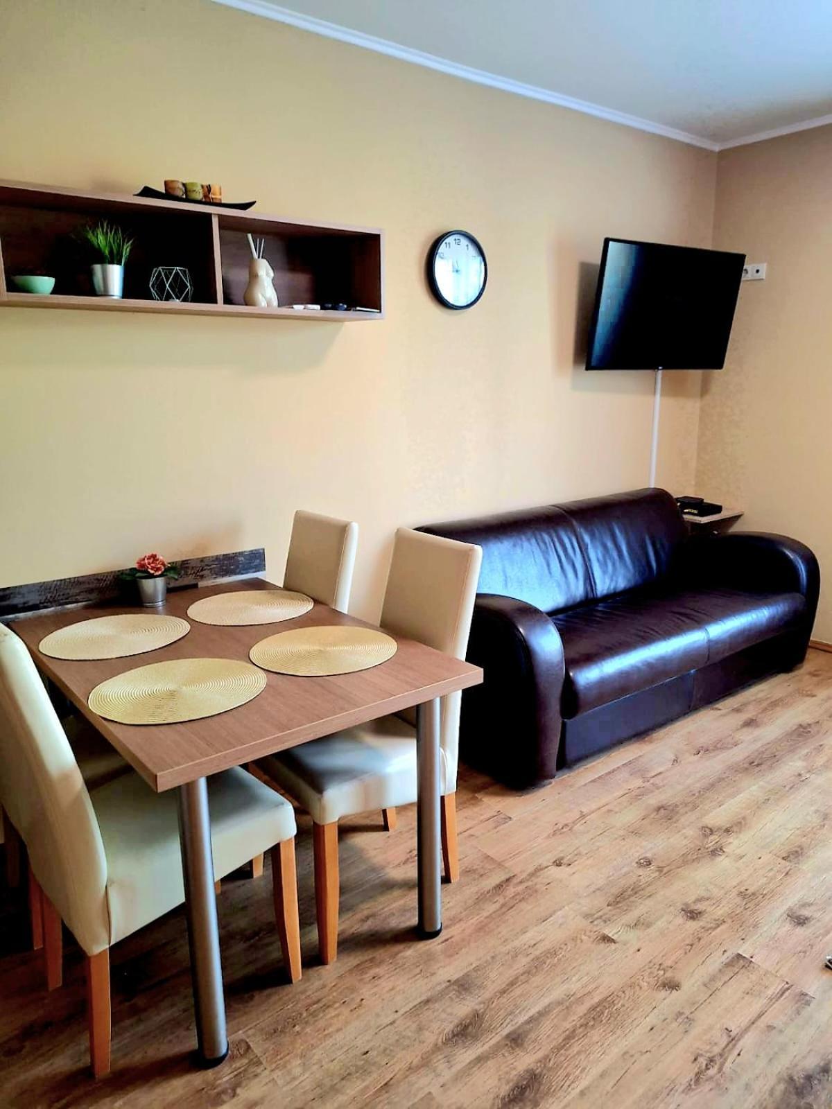 Angyal Apartman Jula Exterior foto
